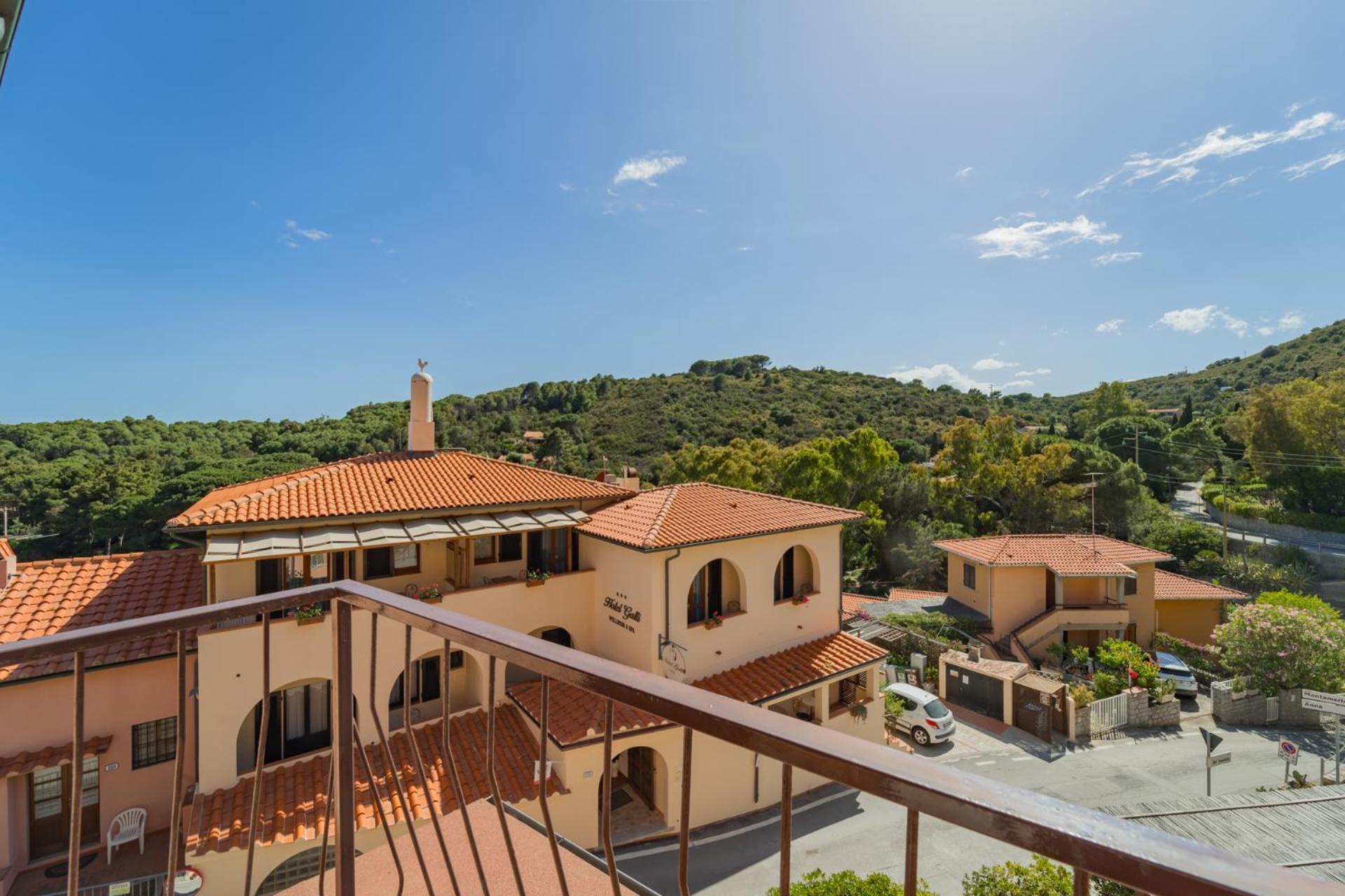 Hotel Lo Scirocco Fetovaia Exterior foto